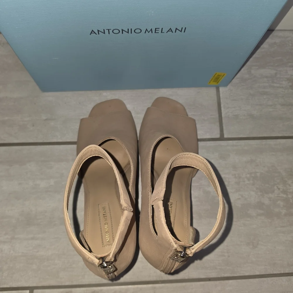 ANTONIO MELANI Ehren Blush Nude Modern Taupe Peep-Toe Block Heel Sandals